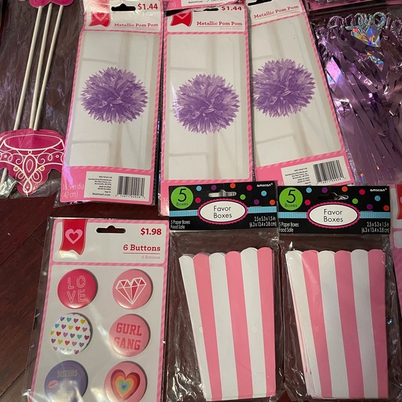 Lot of 100+ Party supplies!! Lavender & Pink color - Picture 4 of 14